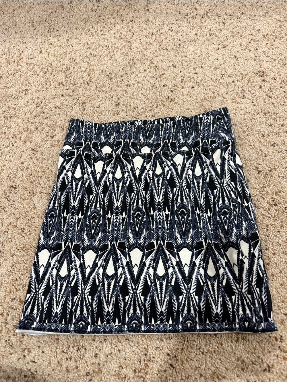 American Eagle Outfitters Sz S Blue White Tribal-Pattern Mini Skirt NWT BA23